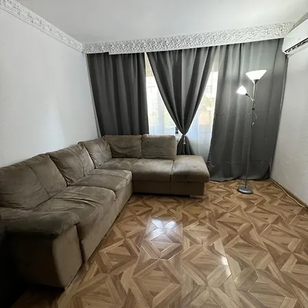 Oly * Năvodari